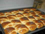 Jednoduchý recept na domácí briošky. Tyto housky zvládne úplně každý!