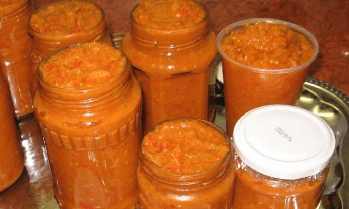recept_na_luxusní_paprikovou_pomazánku_s_česnekem