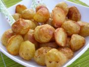 Tajný trik na pečené brambory mé babičky: Když je dáte do trouby takto, věřte, že na hranolky si už nikdo nevzpomene!