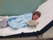 Holčičku její vrstevníci tak týrali, že skončila v nemocnici: Matka zveřejnila na Facebooku smutnou zprávu!